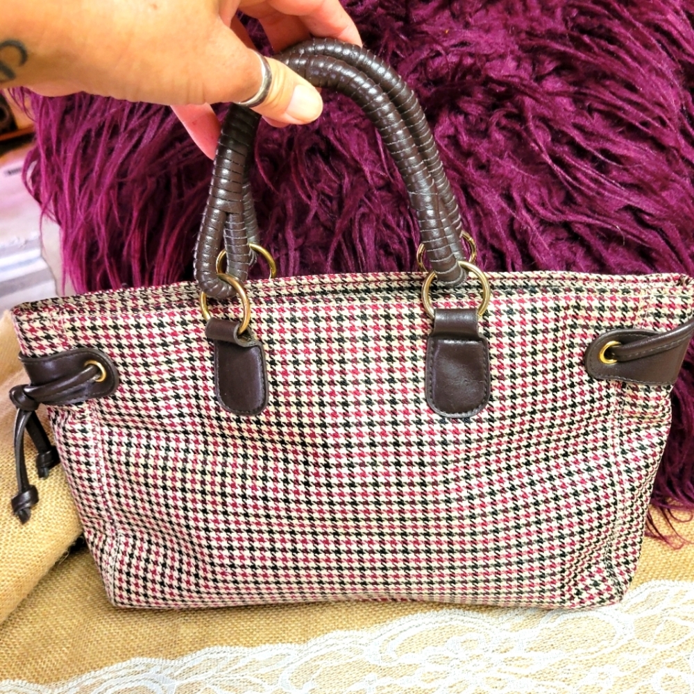 Victoria’s Secret hounds tooth handbag